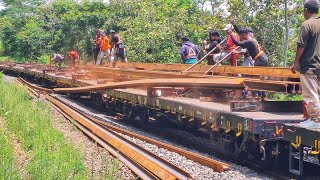 REL KERETA YANG DIKENAL KERAS TERNYATA LENTUR SAAT DITURUNKAN [upl. by Aehsat]