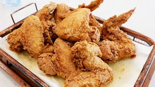 Southern Fried Chicken Wings  How To Make Crispy Fried Chicken  So Easy [upl. by Beilul]