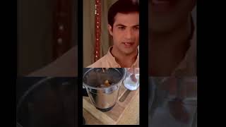 Gopi makes palak paneer 🥬🍲 shorts sathnibhanasathiya gopibahu [upl. by Maxey]