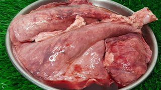 Mutton Phephra RecipeMutton Lungs Gravy Recipe Fefada MasalaFefsa Masala [upl. by Yekcor]