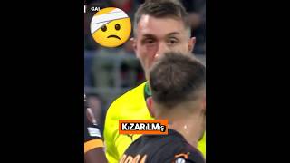 Musleranın gözü neden kızarilmiş🤕 football ronaldo futbol [upl. by Nelluc]