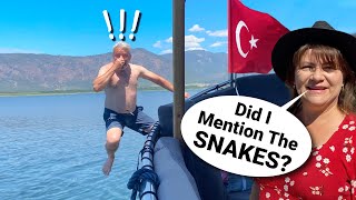 Dalyan Boat Trip  Lakes Markets And Turkish Mud Baths Mel’s On Snake Watch [upl. by Jeroma896]