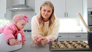 The Bella and Story Baking Show Chocolate Chip Cookies [upl. by Old268]