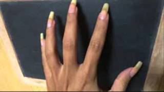 finger nails on chalk board sound effect [upl. by Eilyah634]