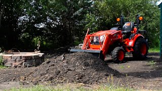 Kioti CX2510 Compact Tractor Spreading Dirt Canon T7 Camera Test [upl. by Eimat]