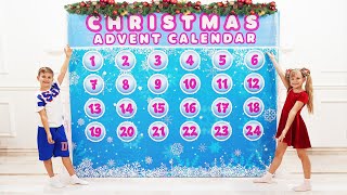 Diana and Romas Epic Christmas Challenge  Advent Calendar Unboxing [upl. by Tehcac654]