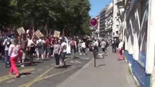 Manifestation antifa à Paris La police sincruste puis repart [upl. by Odericus]