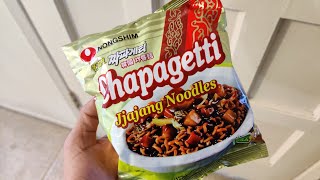 Nongshim Chapagetti Jjajang Noodles Review [upl. by Cinnamon]