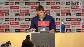 ايكر كاسياس يبكي خلال مراسم وداعه  Iker Casillas [upl. by Orfurd]