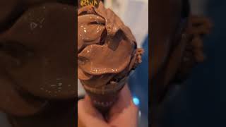 Godiva food chocolate chocolateicecream chococake 고디바 아이스크림 [upl. by Pinter]