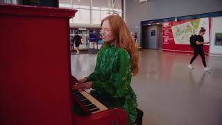 Freya Ridings  Ceilings by LizzyMcAlpine Live from Stratford Station 🚂 [upl. by Eulalie]