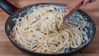 La vera pasta alla carbonara La vera ricetta originale delle trattorie di Roma [upl. by Sokram537]