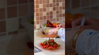 Dalından Lezzet Mevsimin Son çiçek Bahçesi Salatası ✨🫑🍅 trending music food salad cooking [upl. by Leonid627]