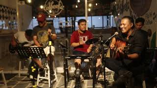 SeranaFor RevengeLive Cover Akustik Cafe [upl. by Siramaj]