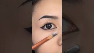 Master the CatStyle HalfCovered Eyeliner Technique  Easy Tutorial for Stunning Eye Makeup shorts [upl. by Aleil328]