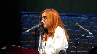 Tori Amos Amsterdam May 29th 2014 Frozen Madonna Cover [upl. by Viglione839]