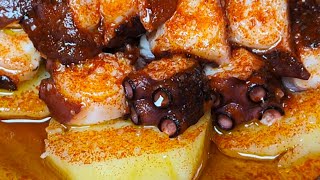 Pulpo a la Gallega  2x1 Te enseño todos los trucos para cocer el pulpo Receta explicada paso a paso [upl. by Adle]