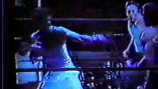 MICHAEL SPINKS vs LAMONT KIRKLAND 1976 NATIONAL GOLDEN GLOVES [upl. by Cruickshank324]