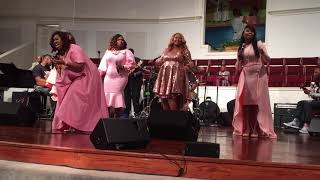 Lisa KnowlesSmith and The Brown Singers  Hell Be [upl. by Ahens792]