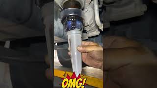 Is this a smart way to remove oil filter [upl. by Kaspar]