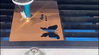 Yaoneng 1325 co2 laser cutting engraving machine cutting cardboard [upl. by Eiramllij]