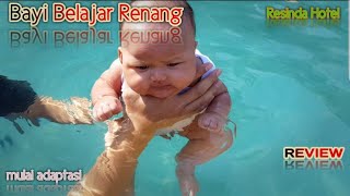 bayi belajar berenang  Tahukah kalian cara bayi belajar berenang [upl. by Sells]