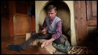 Küre Dağları Milli Parkı çevresinde ahşap el işçiliği  Wooden handicrafts production [upl. by Ardnoek371]