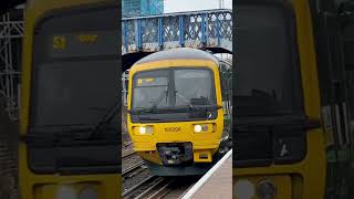 166208 arriving into Cosham working Southampton to Portsmouth [upl. by Romy]