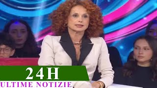 “Siete due false” Grande Fratello Beatrice Luzzi le asfalta davanti al pubblico gelo in casa [upl. by Tabbie]