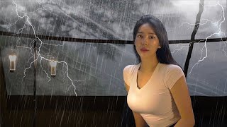 역대급 폭우 천둥 번개⚡치는 구름 속에서 우중캠핑☔ 저 떨고 있나요😭ㅣ빗소리ASMRㅣ폭우캠핑 [upl. by Alrick810]