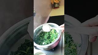 दही पालक spinach salad Iron calcium vitamin D B6 B12 shortsfeed [upl. by Eeresed]