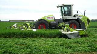 The CLAAS Cougar 1400 RC  The Worlds Largest Mower [upl. by Currie749]