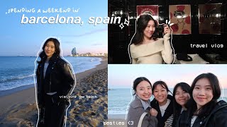 uni vlog in barcelona🇪🇸  girls trip going to the beach park guell trying churros etc [upl. by Aylatan]