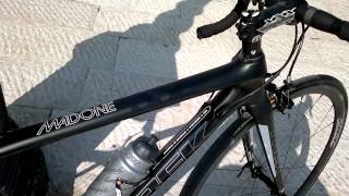 Trek Madone 69 SSL da 5830 grammi [upl. by Hamitaf63]