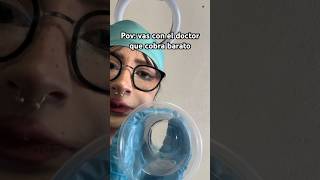 La doctora que cobra barato 😅 asmr humor doctorcomedy [upl. by Ennovi]