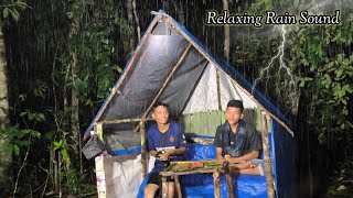 diguyur hujan deras mandi saat membangun cabin kedinginan siang malam relaxing rain sound [upl. by Jacynth45]