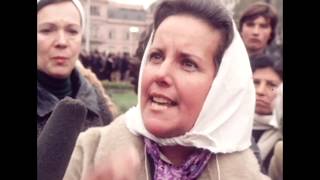 Entrevista a Madres y Abuelas en Plaza de Mayo 1º de junio de 1978 [upl. by Eaver853]