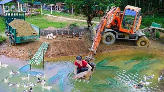 Use Truck And excavator To Transport Sand From Puddle  Iron Mesh Fence Buy A Lot Of Fish To Raise [upl. by Nohtanhoj60]