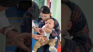 Cutebaby 😛 Baby injection push vedio 😱 baby cute injection crying shots [upl. by Chandra]