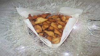 Kormolas amp Kulkuls  Goan Christmas sweets [upl. by Akcirred669]