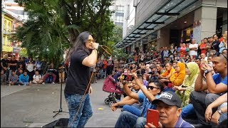 HAKIKAT SEBUAH CINTALastik buskers cover iklim [upl. by Hawkie]