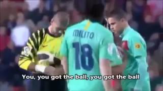 Víctor Valdés and Macherano try to speak English to afellay [upl. by Bloom]