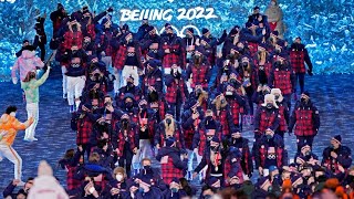 United States athletes at the Winter Olympics Closing Ceremony in Beijing [upl. by Odrareg]