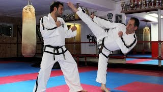 Taekwondo Darum geht es in dem Kampfsport [upl. by Googins]