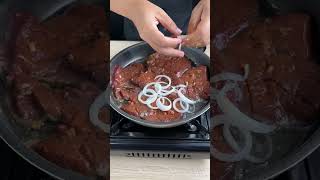 Soft juicy and very easy to make onion liver [upl. by Assilen]