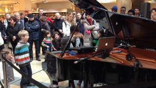 Tokio Myers performing at Canada Place Canary Wharf London [upl. by Suzette]