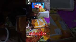 Aarti ke liye Manu pila rang ke Sadi gift mein diye shortsfeed funny aartimonu youtubeshorts [upl. by Eikcin]