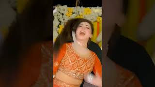 Mehk malik jani oye mixtv420 duet mixtv saraikesong unfrezzmyaccount wedding dance [upl. by Rodablas]