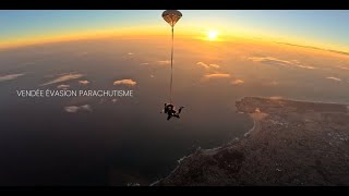 Saut en parachute tandem teaser [upl. by Ula]