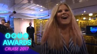 Årets TVvært  Sofie Linde  ZULU Awards 2017 [upl. by Margalit]